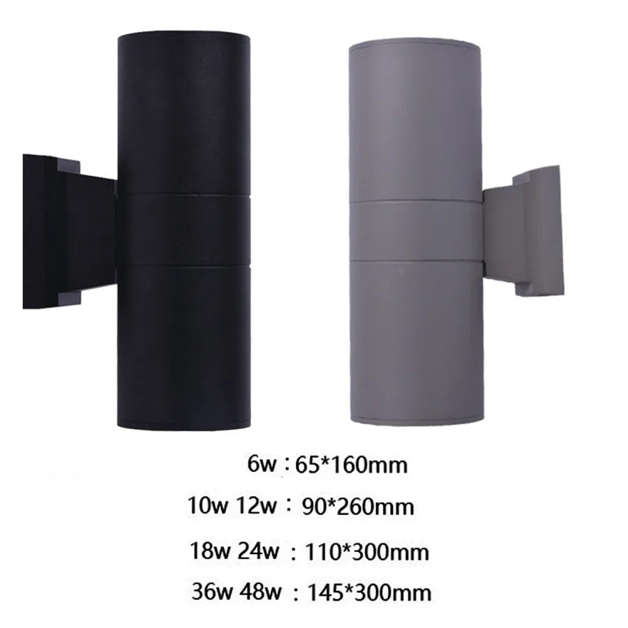 Outdoor Wall Light with Black Aluminium Finish