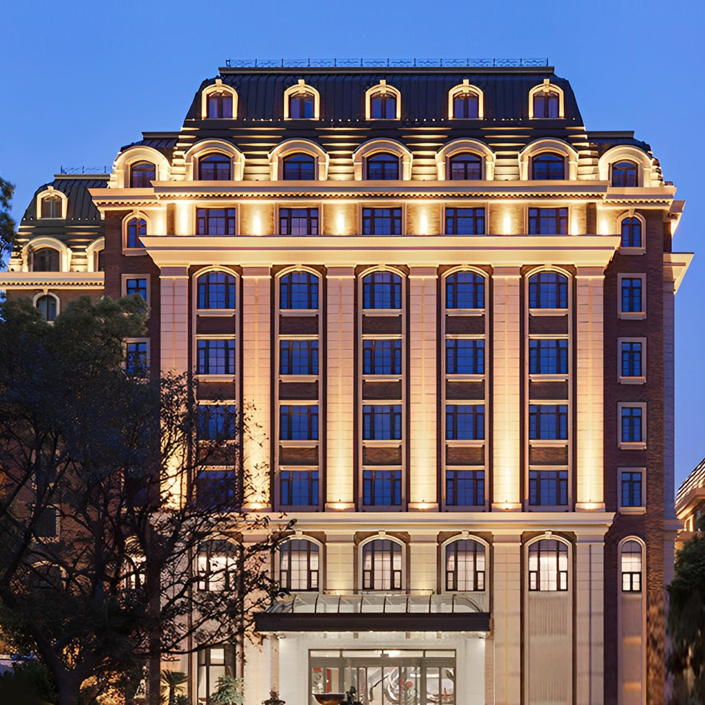 Outdoor Wall Light Modern Waterproof LED Spotlight