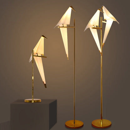 Modern Gold Metal Bird Table Lamp