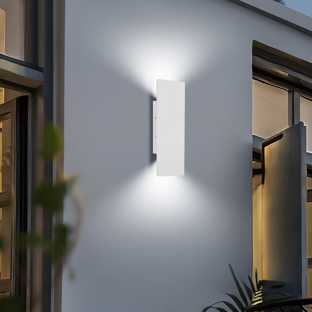 Outdoor Wall Light with Modern Waterproof Design