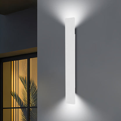 Outdoor Wall Light with Modern Waterproof Design