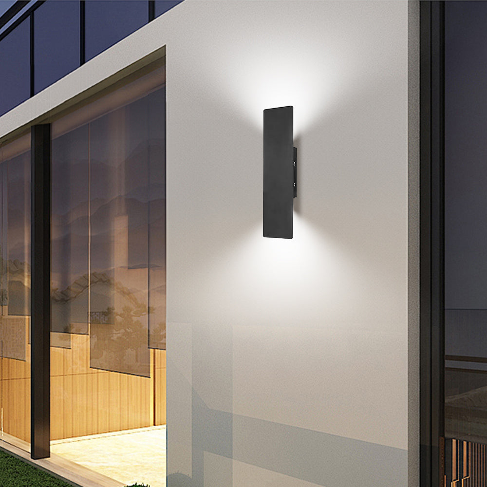 Outdoor Wall Light with Modern Waterproof Design