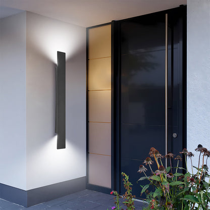 Outdoor Wall Light with Modern Waterproof Design
